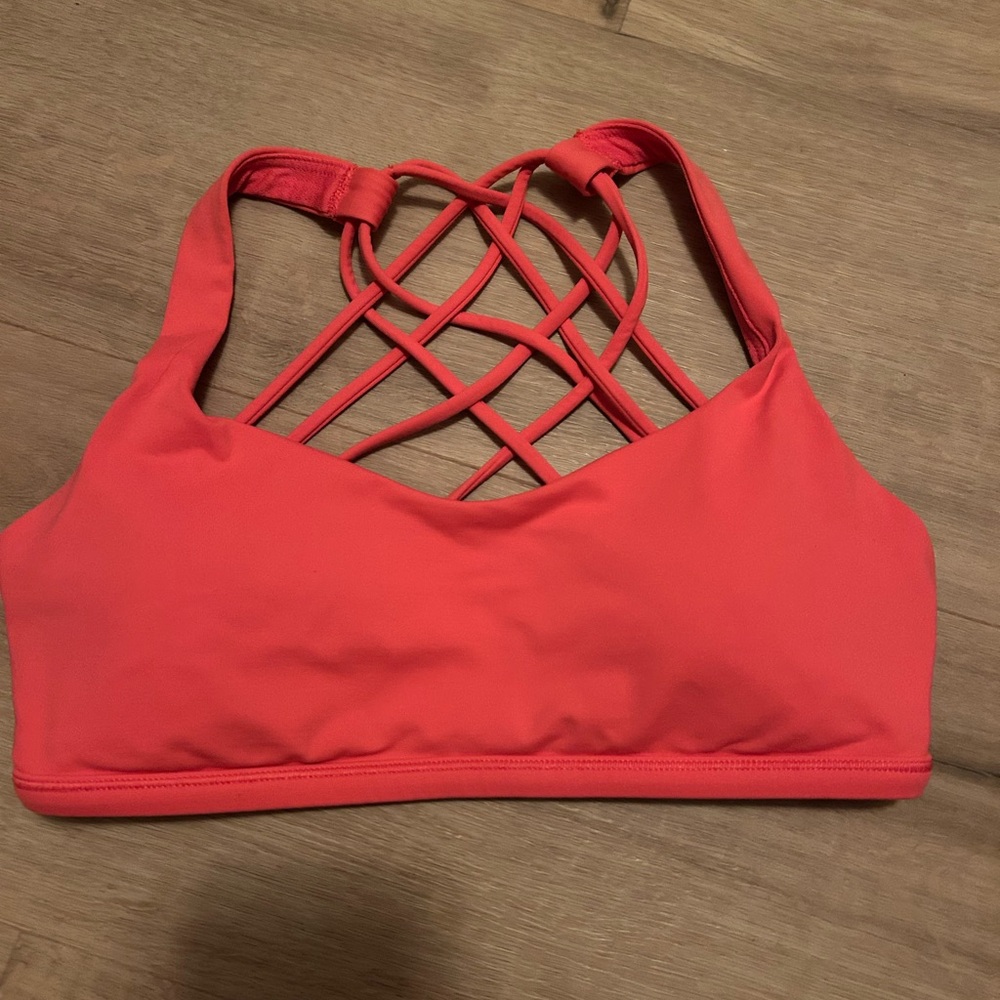 Lululemon free to be wild sports bra